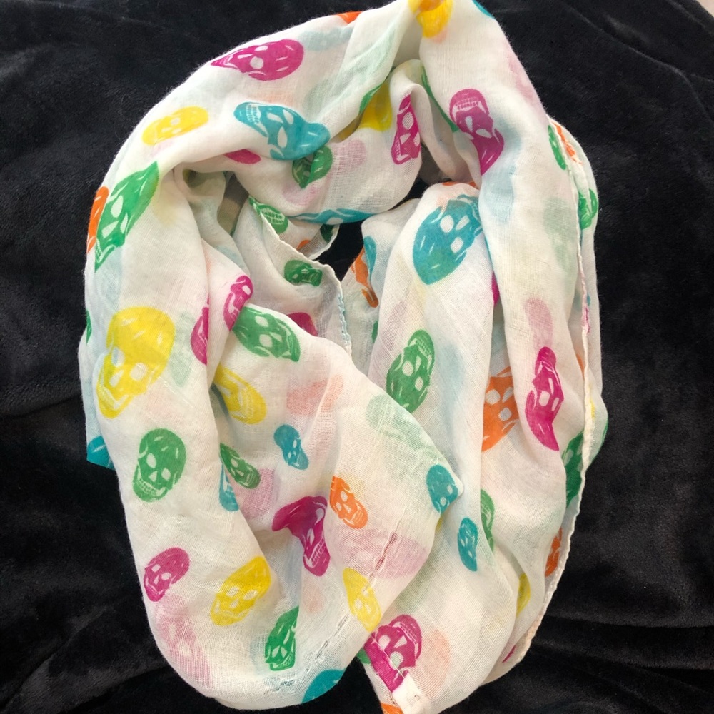 Rainbow skull scarf